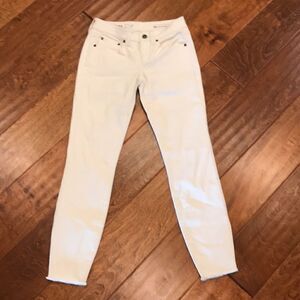 Vineyard Vines Creme Denim Skinny Jeans Size 00